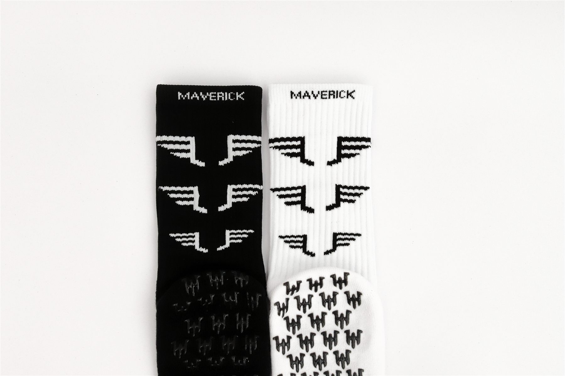 Maverick Socks black and white grip socks